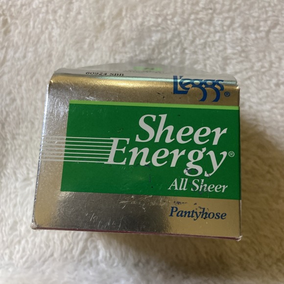Leggs Sheer Energy Sheer Pantyhose Size B Off Black Sheer Toe NOS 60924 Vintage - Picture 2 of 7